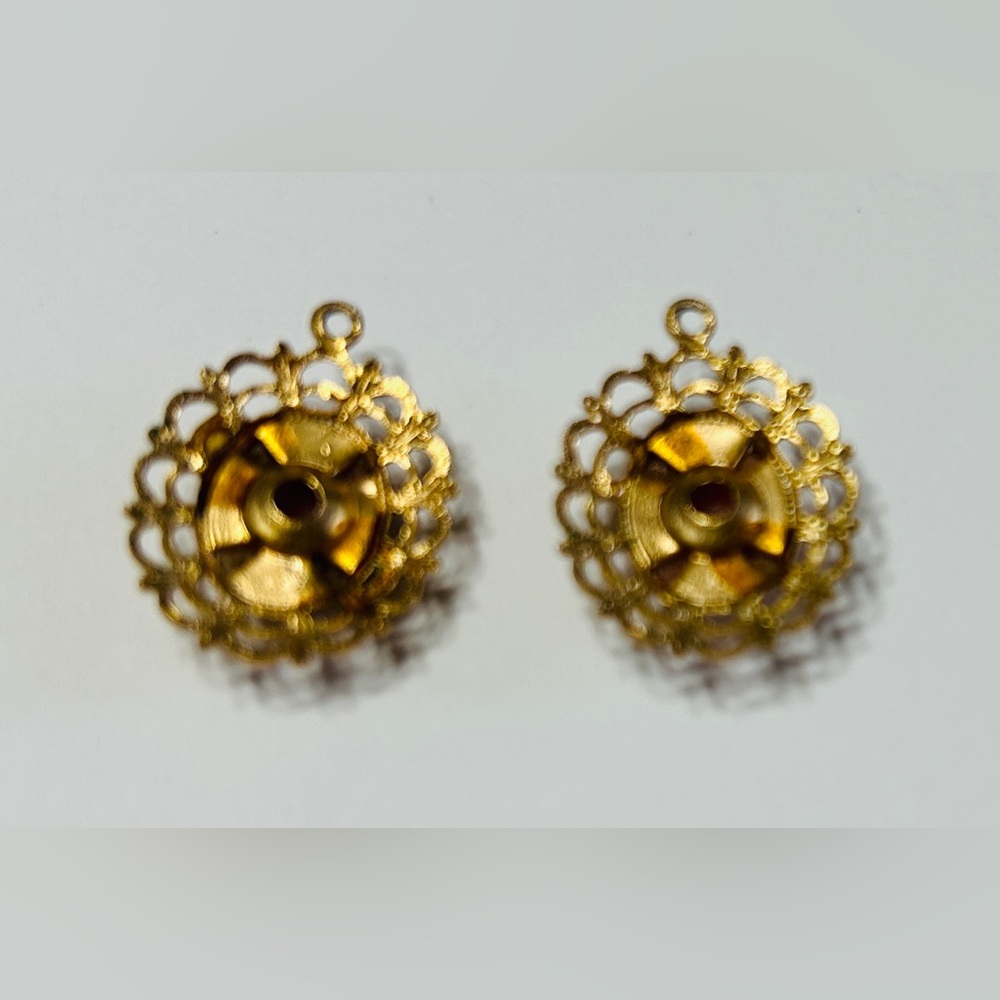 Earrings, cameo with coral background, gold filigree. Very old. - Picture 2 of 2